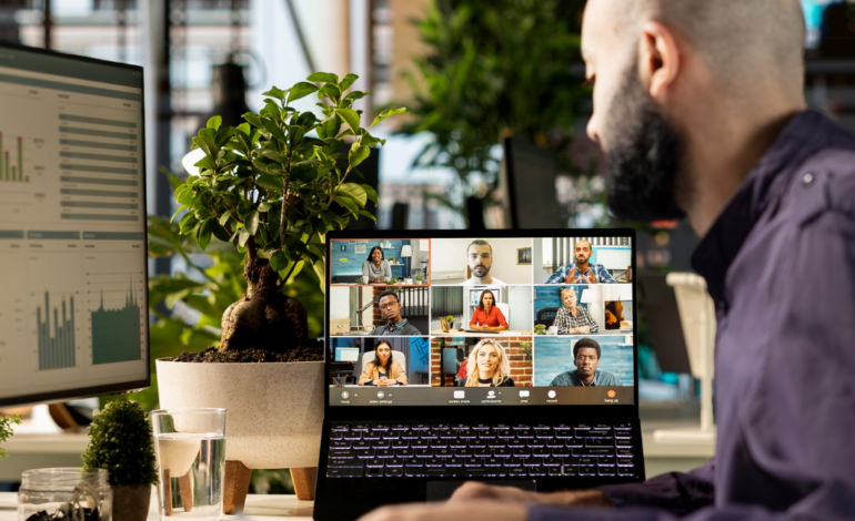  Modelo de trabalho nos CSCs: o híbrido como padrão no setor